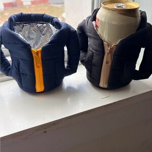 Insulated Ski Jacket Can Koozie - Black and Navy